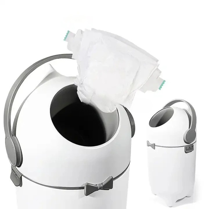2025 Fabbrica Design Creativo  - Diaper Pail Odor recensione e prezzo